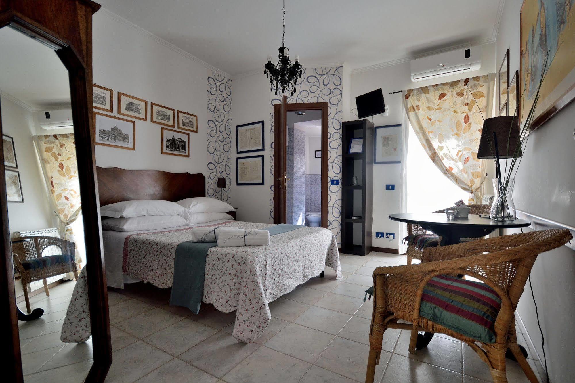 Bed and Breakfast Abbraccia Morfeo Roma Exterior foto