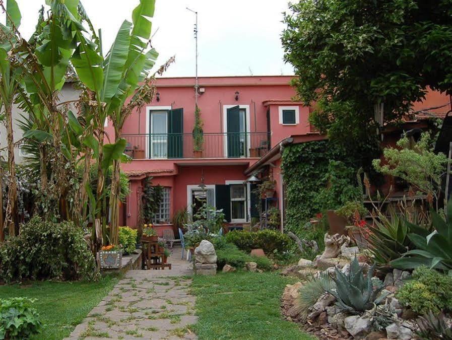 Bed and Breakfast Abbraccia Morfeo Roma Exterior foto